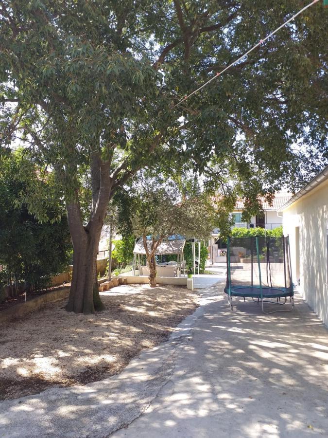 Apartments Jelicic Biograd Na Moru Eksteriør billede