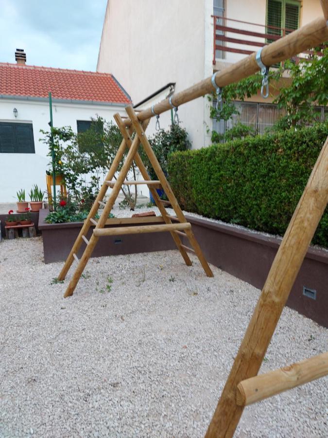 Apartments Jelicic Biograd Na Moru Eksteriør billede