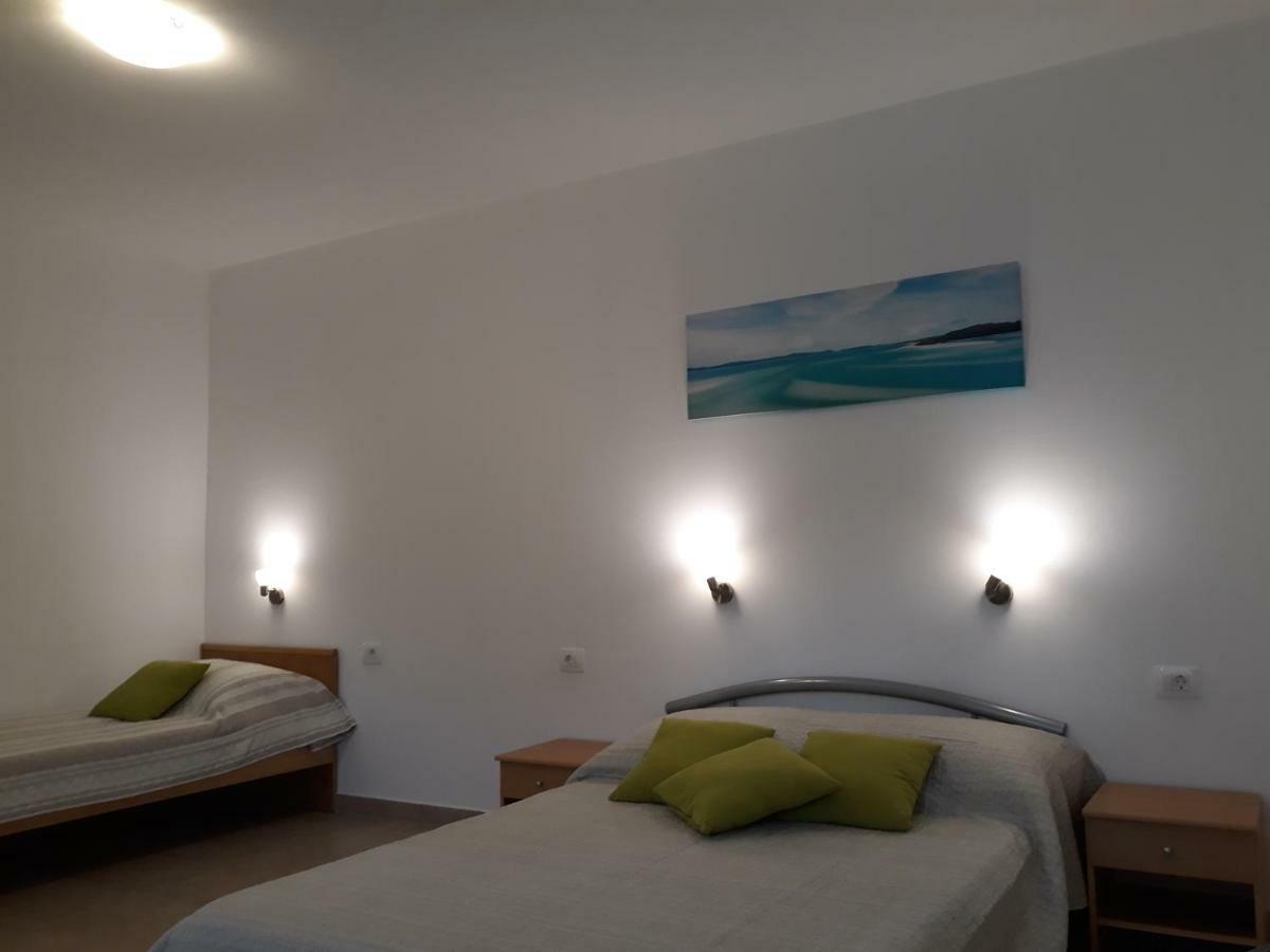 Apartments Jelicic Biograd Na Moru Eksteriør billede